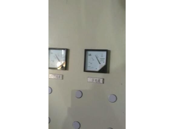 電弧爐冶煉現(xiàn)場(chǎng)視頻